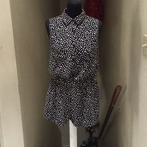 Sleeveless Romper with Back Detail